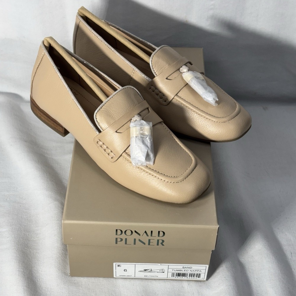 Donald Pliner Women's Belton Dress Loafers, Slip-On Shoes, Sand Size 6 New